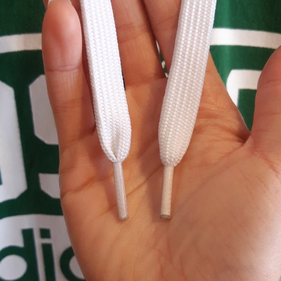 Adidas Boston Celtics hoodie - Picture 4 of 9